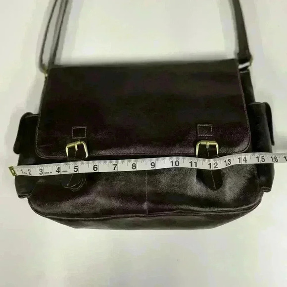 COPY - Messenger Bag Leather Brownish Red Carries up to 16.4" Laptop - Picture 4 of 14